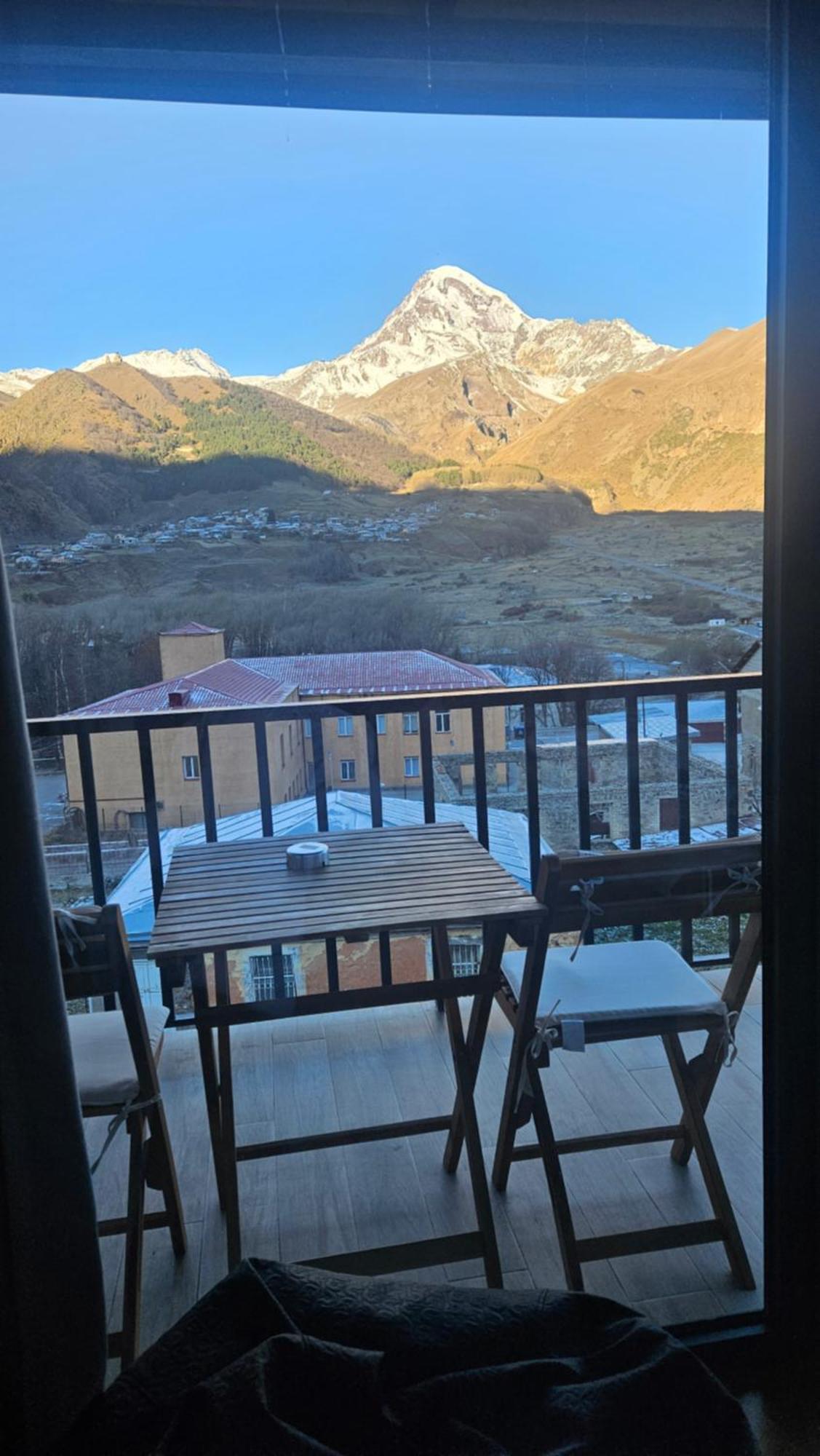 Best View Kazbegi Værelse billede